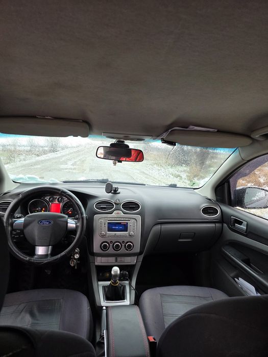 Vând Ford focus 1.6 diesel