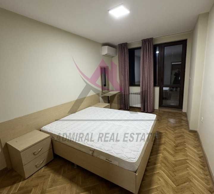 Затворен комплекс -двустаен -Бриз