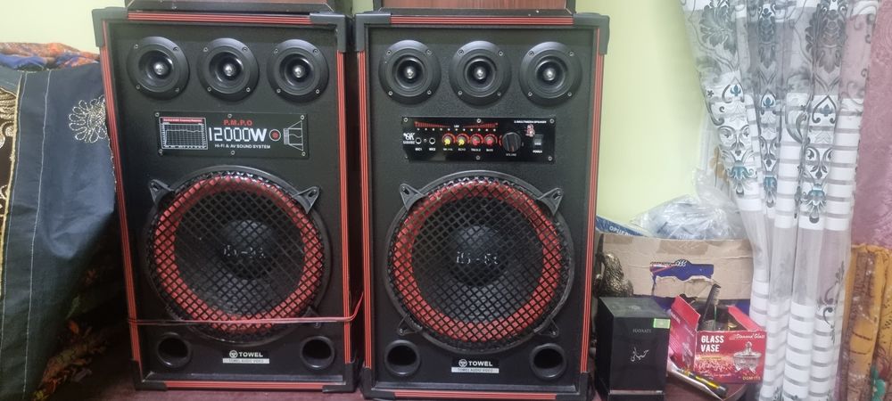 Калонка  мекрафони билан