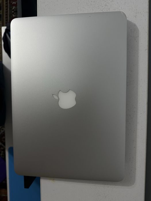 Macbook Air 2017/i5/8/256
