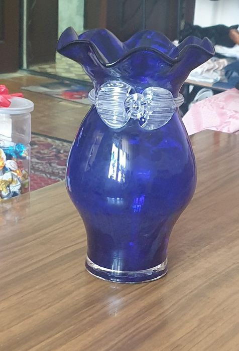 Ваза для цветов .