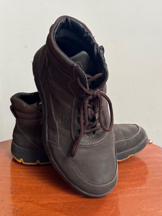 Детские демисезонные ботинки