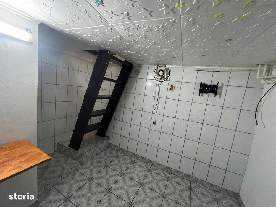 OFERTA DE INCHIRIAT ! Garsoniera zona Viaduct parter pret 1000 lei