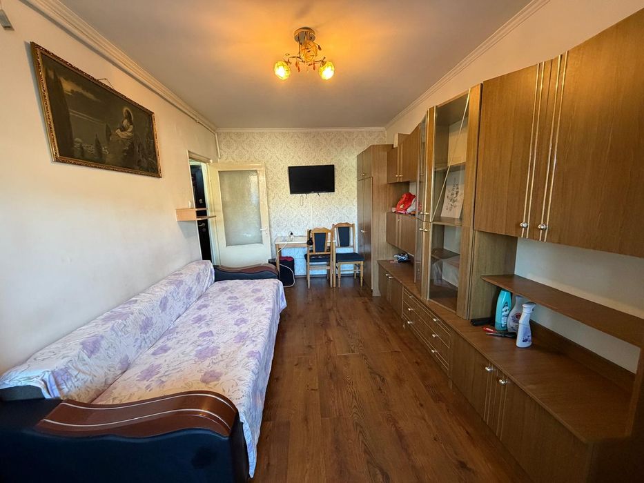 Garsoniera de închiriat