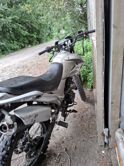 Эндуро зид 250 .