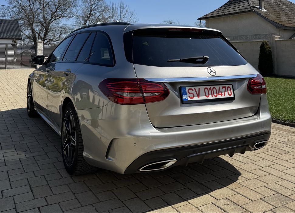 Mercedes C180 - AMG Pack-  Benzina - Automat