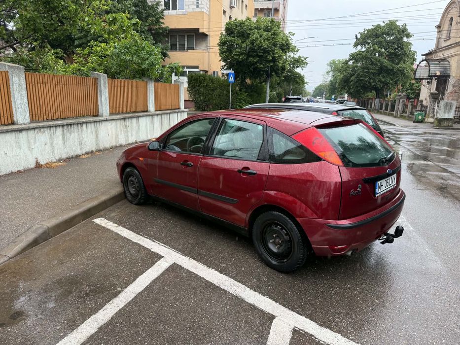 Ford focus 1.6 benzina