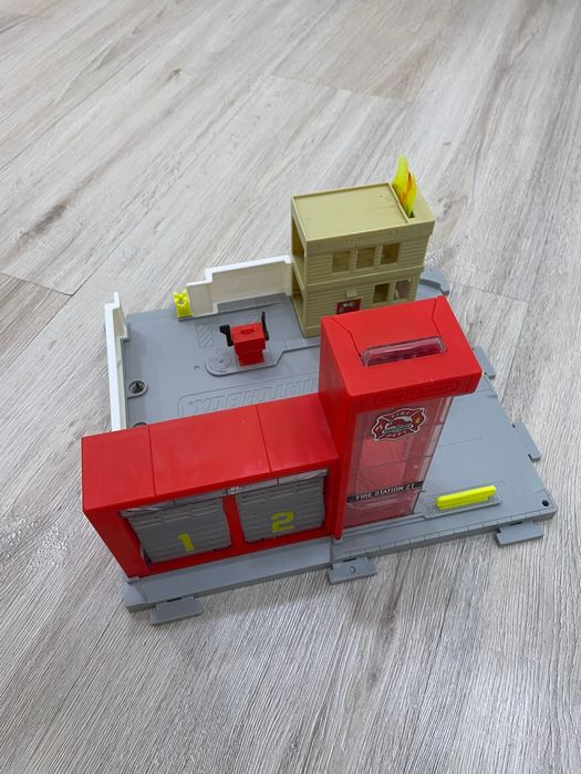 Все за 8тыс Chicco Mattel толокар машинка