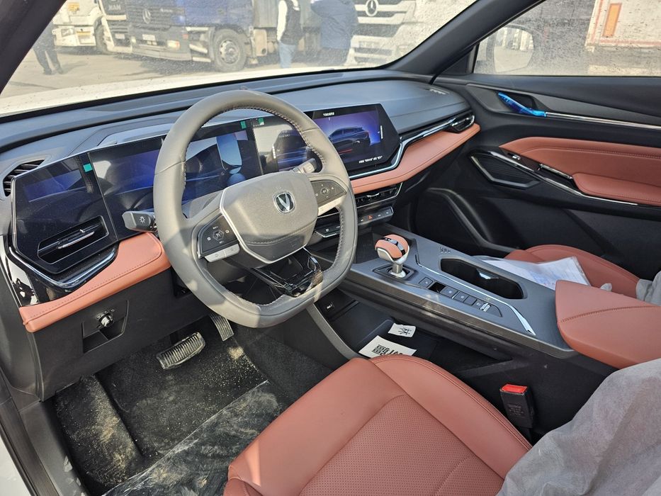 CHangan X5 Plus Бензин