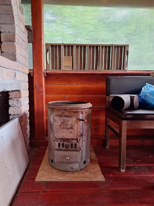 Boiler pe lemne cu cazan