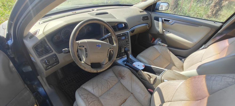 PIESE autoturism Volvo V70 D5 2.4 AWD 163 cp 2005