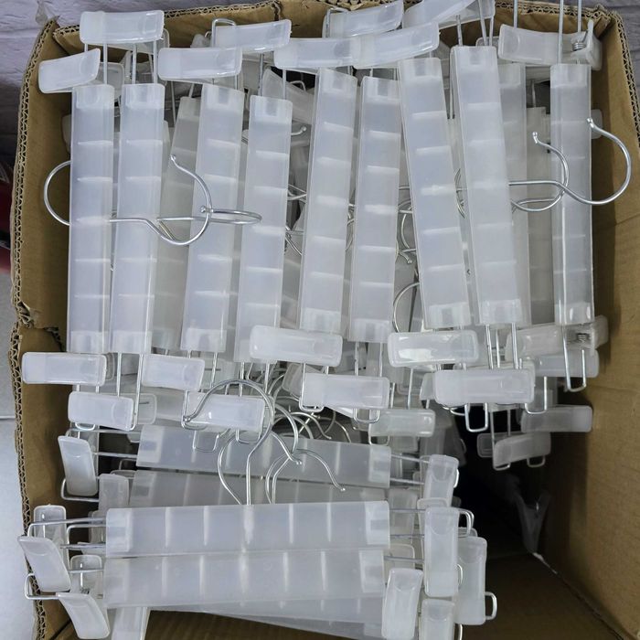 Вешалки-прищепки для одежды