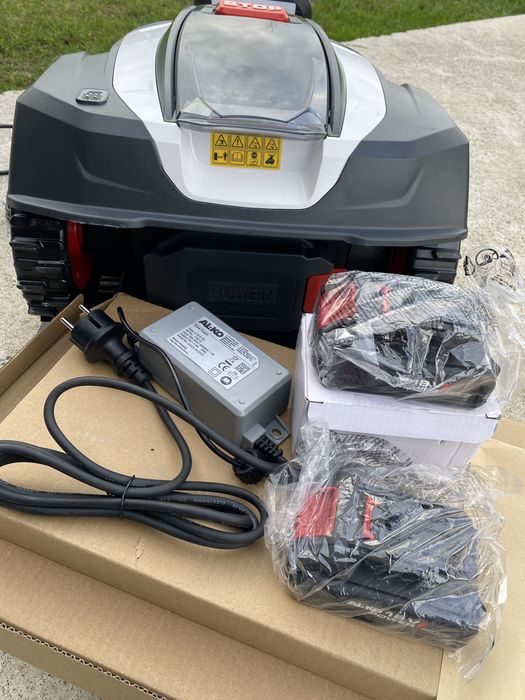 Mașină de tuns iarba robotizata AL-ko Robolinho 500 vision (500m2)