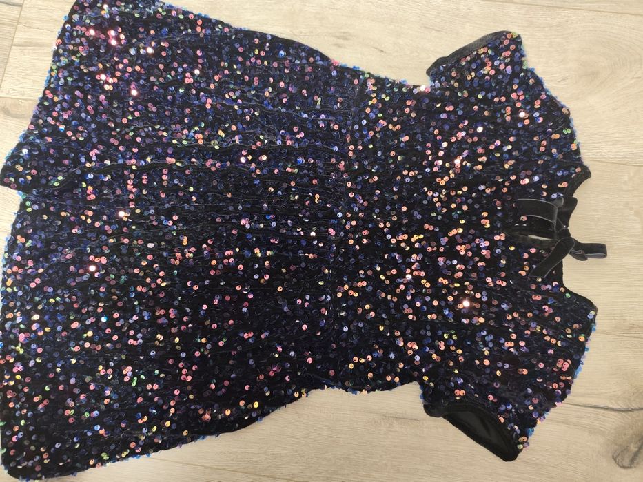 Rochie paiete fetite