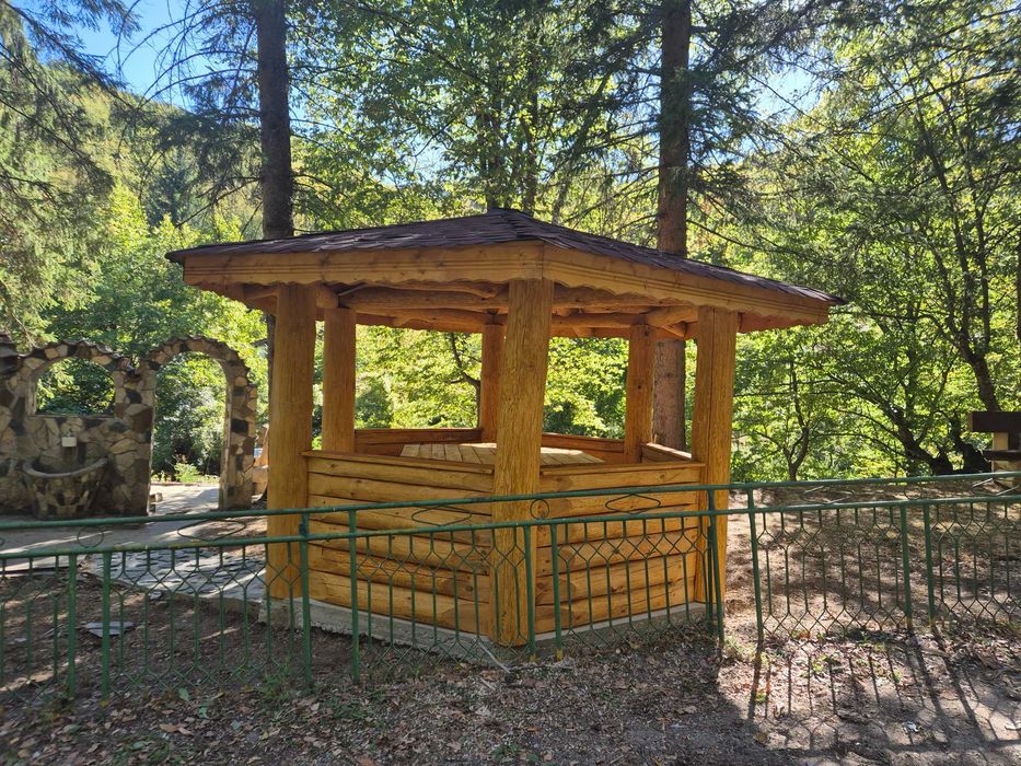 Беседка от трупи изработка