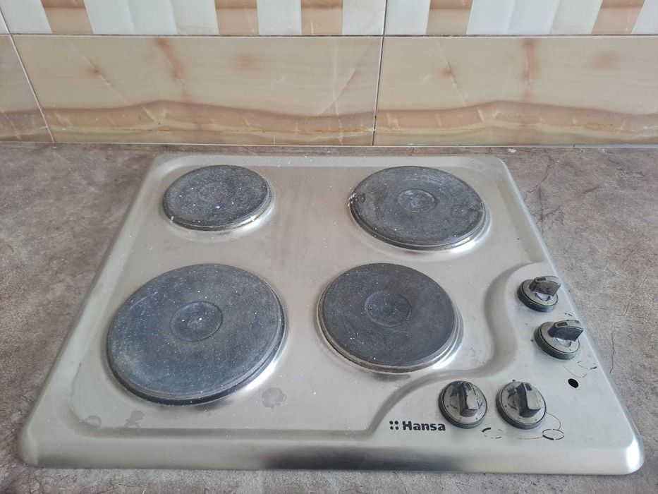 Духовка в хорошем состоянии