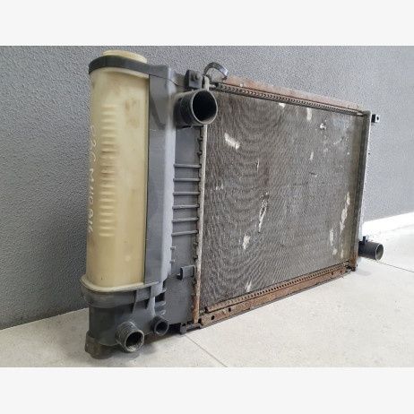 Радиатор на BMW e 34-e32 м 60, м50