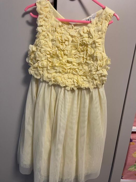 Rochita marca H&M marimea 128