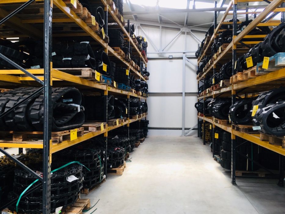 Senile cauciuc 450x81x78W CAT 308 / Hanix s&B 45 / Hanix S&B 800 stoc