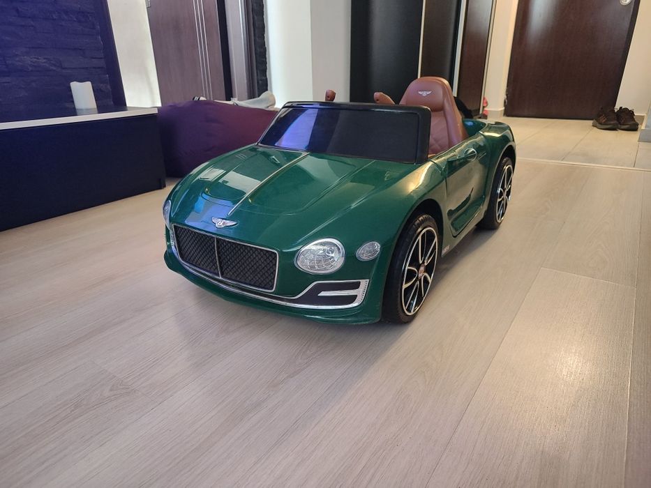 Masinuta electrica copii