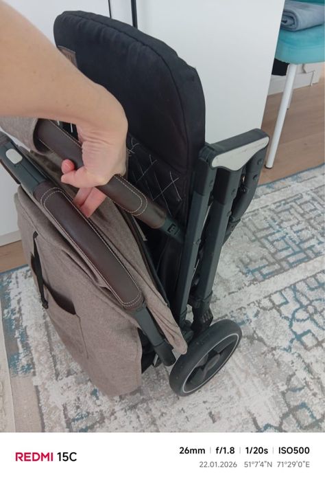 Продам детскую коляску