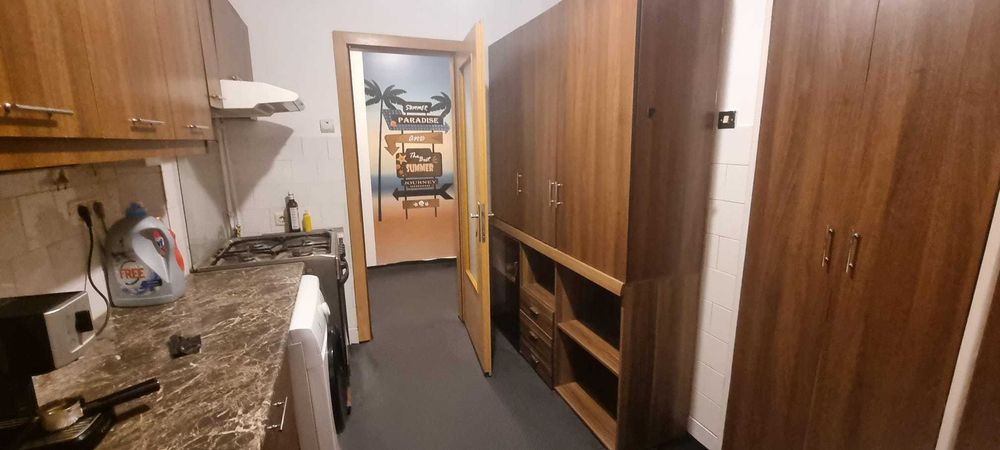 De inchiriat Apartament cu 2 camere in zona centrala