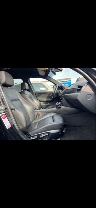 Autoturism Bmw X1.      .