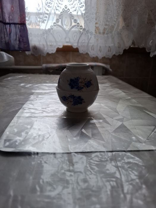 Продам пиала среднего размера