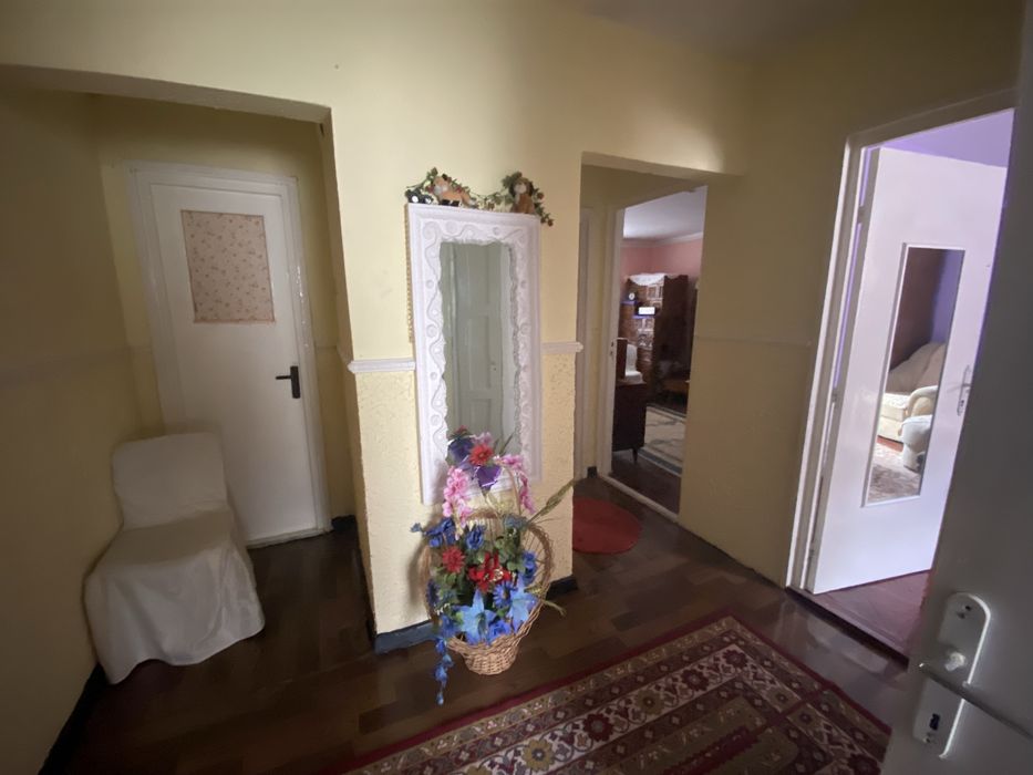 Apartament 3 camere, Bicaz, Str.Barajului, 70 Mp  39000Euro