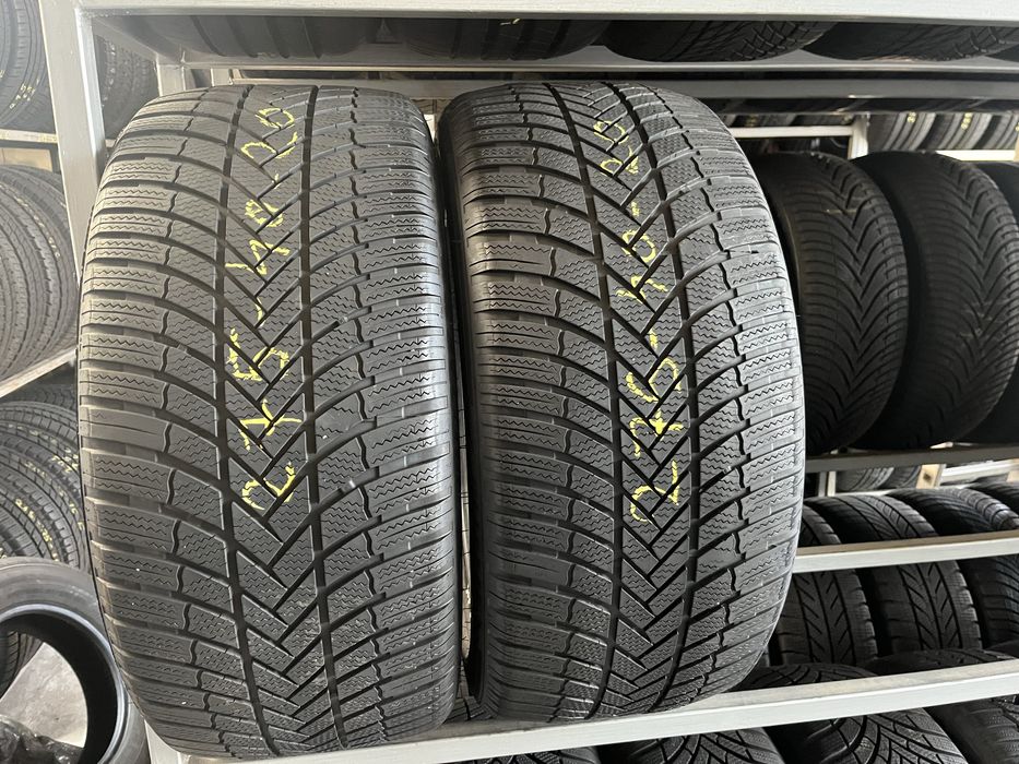 Anvelope 275/40/20 Bridgestone M+S 2 buc 3123 dot
