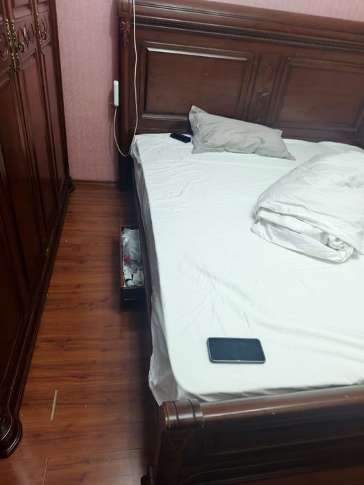 Спальный гарнитур