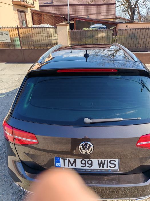 Vând Wv Passat B8 2016 4x4 240cp 154000km. Preț 15600e.