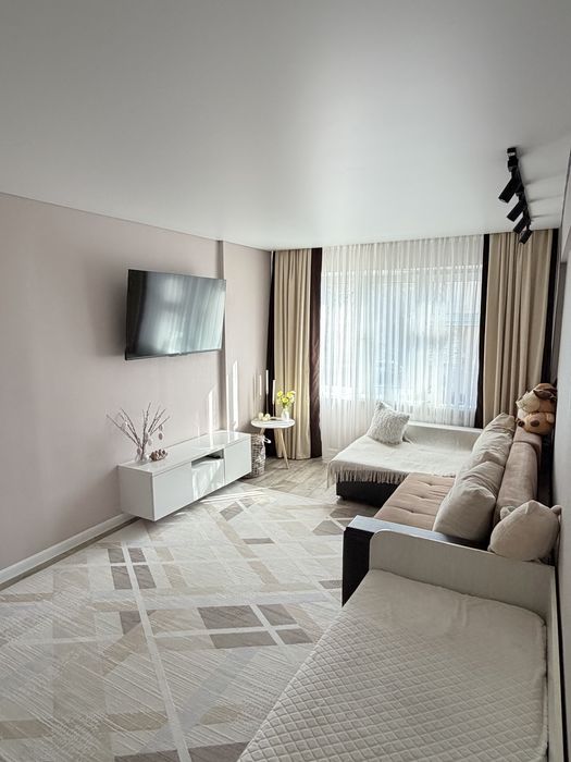 Продам 1,5 на кшт