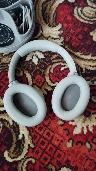 SONY WH 1000X M4