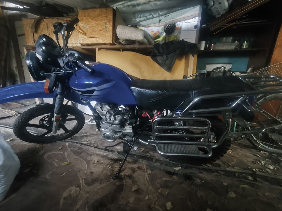 мотоцик Yaqi 200cc