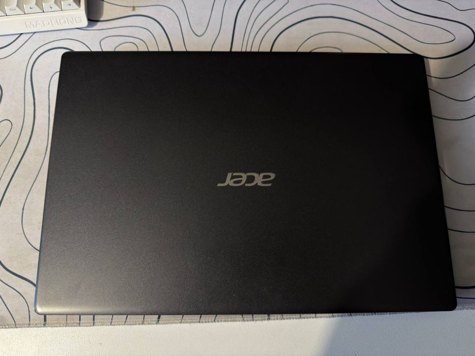 Продам ноутбук..