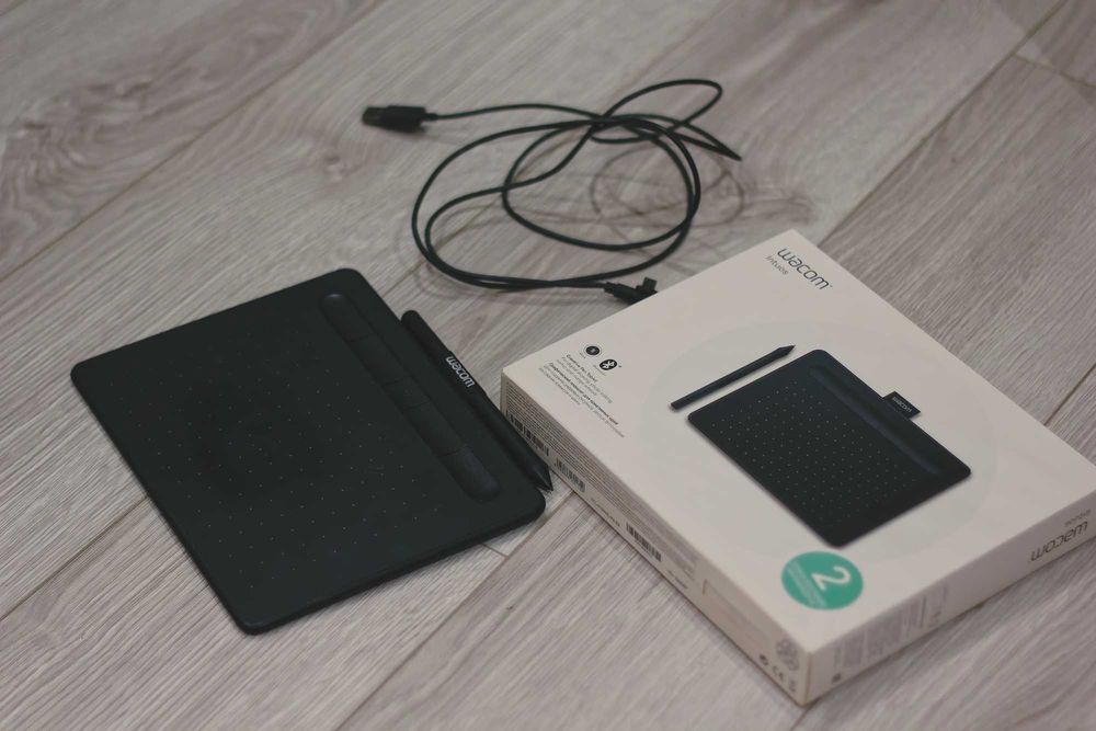 Графичесский планшет Wacom Intuos S Bluetooth