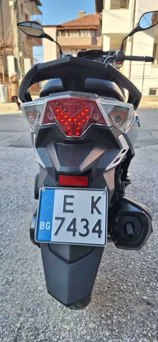 Скутер sym jet 125
