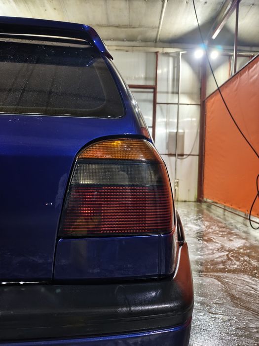 Volkswagen Golf 1 6