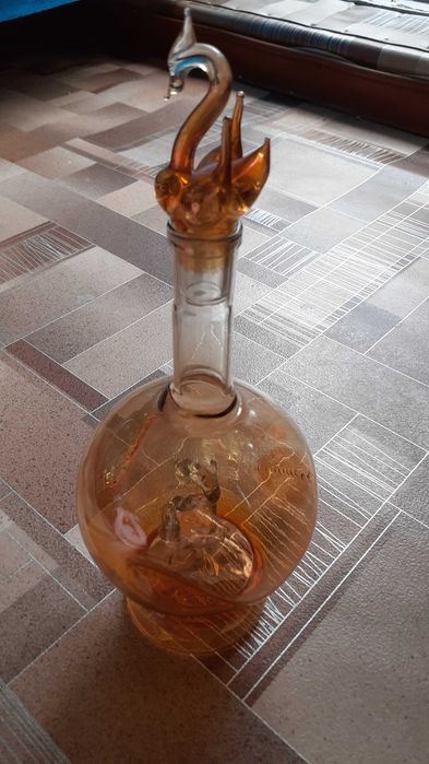 Графин стеклянный для спиртных напитков