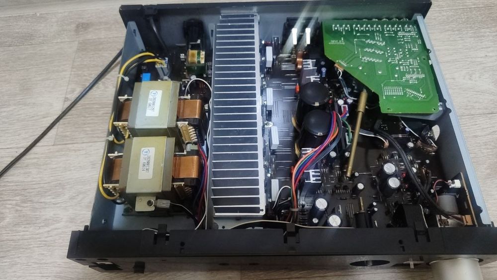 Daewoo acs7000/Sherwood ar7