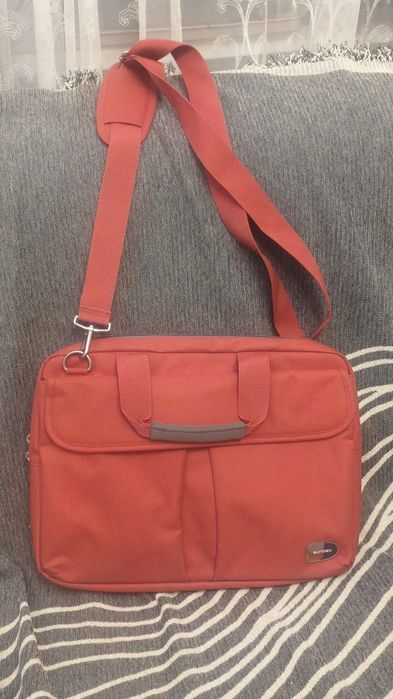 Сумка для ноутбука 13.3" SUMDEX red (PON-313RD)