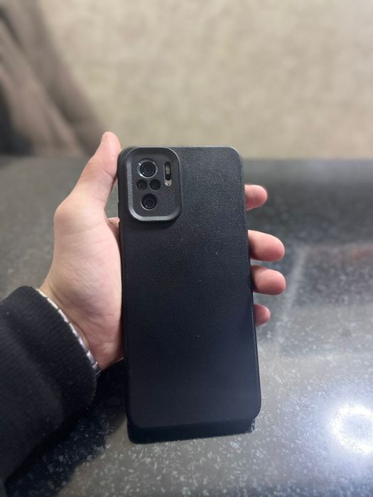 Продам срочно телефон Redmi note 10s