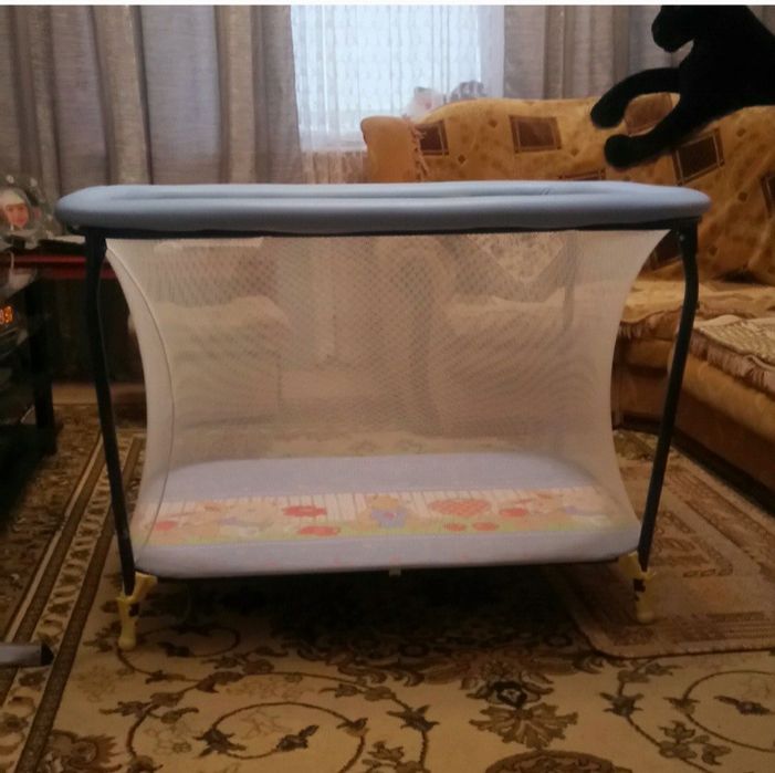 Продам манеж детский