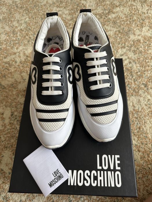 Vand adidasi Love Moschino( Tommy, Guess, Calvin, Ralph)