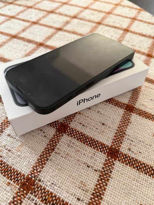 iPhone 14 Midnight Black