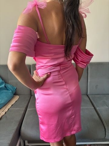 Елегантна рокля на Lucy