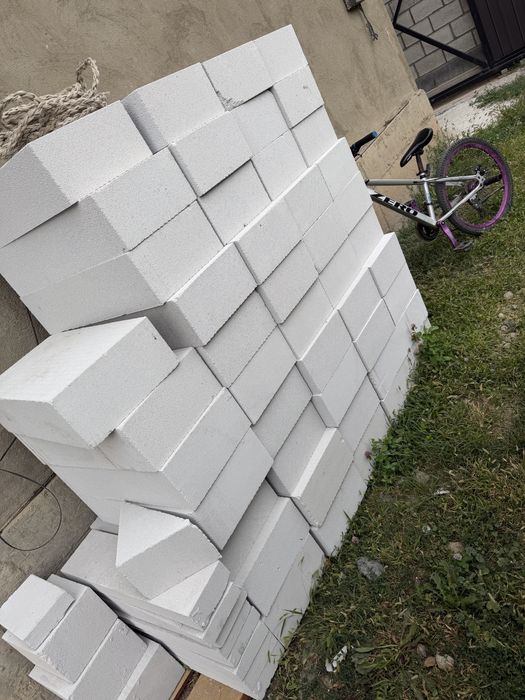 Продам строительный блоки