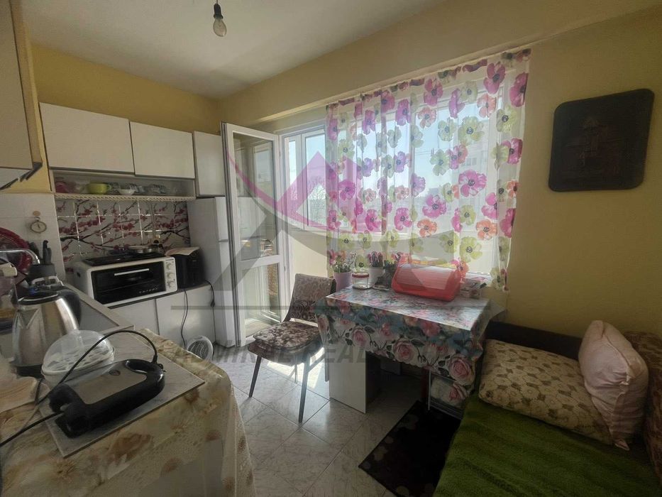 Дава се под наем Двустаен апартамент в Варна, Чайка - 45 кв.м за 359.04 € - Снимка #3