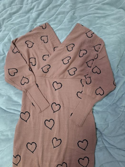 Дамска стилна рокля със сърца